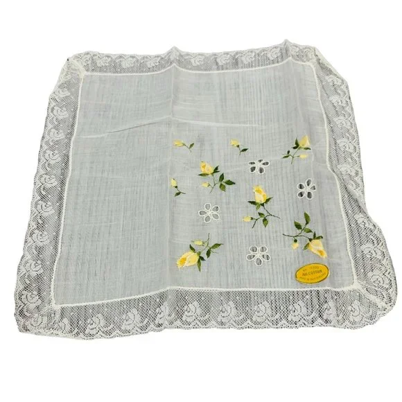 Vintage Cotton Laced Made In Switzerland Cream Yellow Flower Hankerchief - Picture 1 of 7